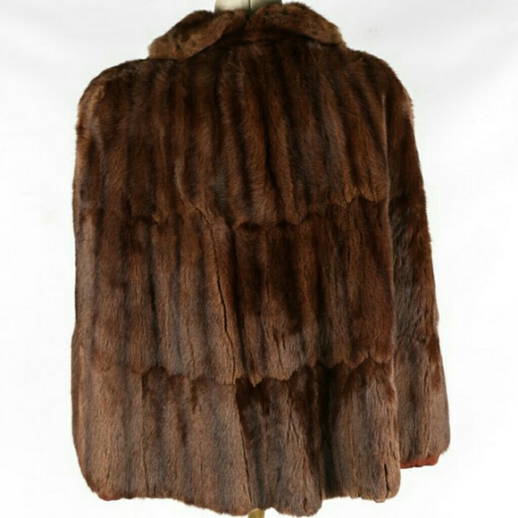 French Room | Jackets & Coats | Vintage 95s Dyed Squirrel Fur Capelet ...